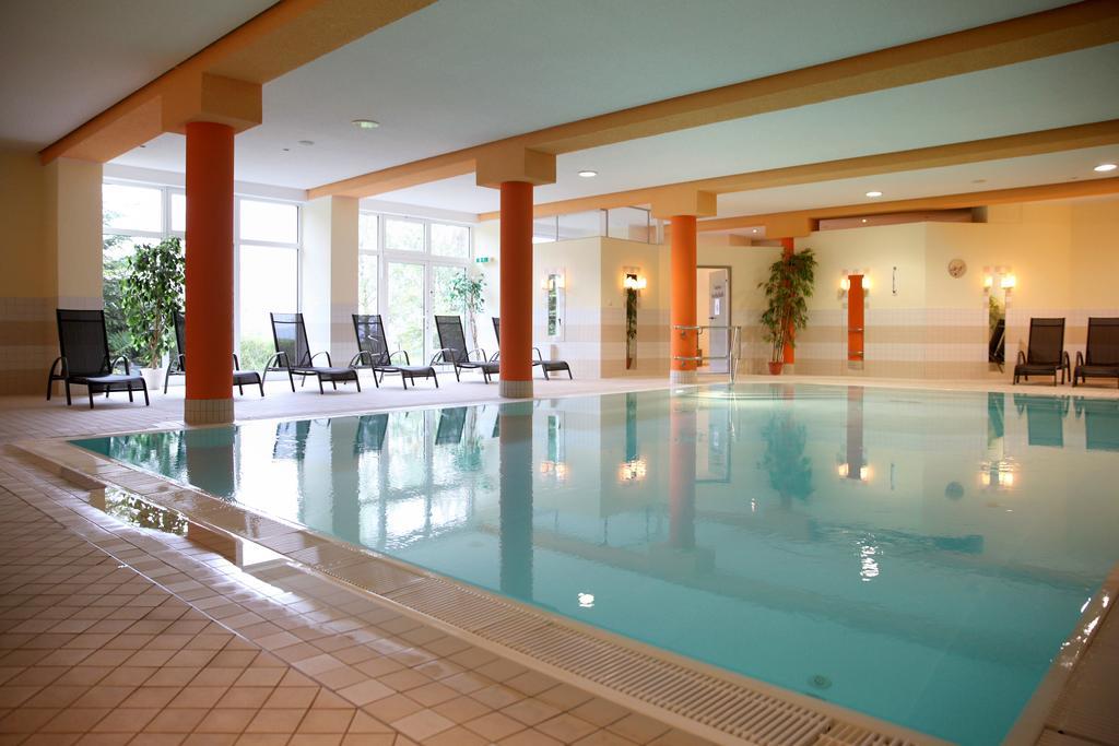 Sonnenhotel Hoher Hahn Шварценберг Экстерьер фото